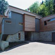 ArchitektInnen / KünstlerInnen: Johannes Kastner-Lanjus<br>Projekt: Haus S.<br>Aufnahmedatum: 05/05<br>Format: 6x9cm C-Dia<br>Lieferformat: Dia-Duplikat, Scan 300 dpi<br>Bestell-Nummer: 050525-09<br>