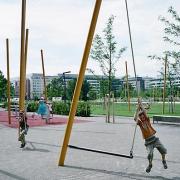ArchitektInnen / KünstlerInnen: Hager Partner AG<br>Projekt: Rudolf Bednar Park<br>Aufnahmedatum: 08/08<br>Format: 6x7cm C-Neg<br>Lieferformat: Scan 300 dpi<br>Bestell-Nummer: 080808-21<br>