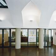 ArchitektInnen / KünstlerInnen: Johannes Zieser, Johannes Zieser<br>Projekt: Schloss St.Peter in der Au<br>Aufnahmedatum: 09/08<br>Format: 6x9cm C-Neg<br>Lieferformat: C-Print, Scan 300 dpi<br>Bestell-Nummer: 080909-14<br>