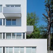 ArchitektInnen / KünstlerInnen: Johannes Zieser<br>Projekt: Wohnhausanlage<br>Aufnahmedatum: 11/08<br>Format: 6x9cm C-Dia<br>Lieferformat: Dia-Duplikat, Scan 300 dpi<br>Bestell-Nummer: 081115-18<br>