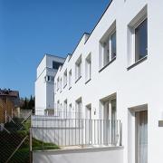 ArchitektInnen / KünstlerInnen: Johannes Zieser<br>Projekt: Wohnhausanlage<br>Aufnahmedatum: 11/08<br>Format: 6x9cm C-Dia<br>Lieferformat: Dia-Duplikat, Scan 300 dpi<br>Bestell-Nummer: 081115-20<br>