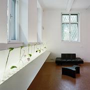 ArchitektInnen / KünstlerInnen: Michael Embacher<br>Projekt: MAK Lounge<br>Aufnahmedatum: 06/09<br>Format: 6x9cm C-Neg<br>Lieferformat: C-Print, Scan 300 dpi<br>Bestell-Nummer: 090616-03<br>