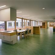 ArchitektInnen / KünstlerInnen: kub a Karl und Bremhorst Architekten<br>Projekt: Pflegeheim Retz<br>Format: 6x9cm C-Neg<br>Lieferformat: C-Print, Scan 300 dpi<br>Bestell-Nummer: 091029-04<br>