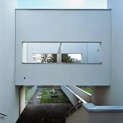 ArchitektInnen / KünstlerInnen: Walter Stelzhammer<br>Projekt: Wohnhausanlage Orasteig<br>Aufnahmedatum: 12/09<br>Format: 6x9cm C-Dia<br>Lieferformat: Dia-Duplikat, Scan 300 dpi<br>Bestell-Nummer: 091203-19<br>