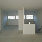 ArchitektInnen / KünstlerInnen: Walter Stelzhammer<br>Projekt: Wohnhausanlage Orasteig<br>Aufnahmedatum: 12/09<br>Format: 6x9cm C-Dia<br>Lieferformat: Dia-Duplikat, Scan 300 dpi<br>Bestell-Nummer: 091203-45<br>