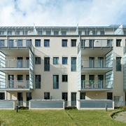 ArchitektInnen / KünstlerInnen: Martin Kohlbauer<br>Projekt: Wohnhausanlage Elite<br>Aufnahmedatum: 02/10<br>Format: digital<br>Lieferformat: Scan 300 dpi<br>Bestell-Nummer: 100222-13<br>