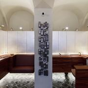 ArchitektInnen / KünstlerInnen: Michael Embacher<br>Projekt: Silbermanufactur<br>Aufnahmedatum: 03/10<br>Format: digital<br>Lieferformat: Scan 300 dpi<br>Bestell-Nummer: 100301-17<br>