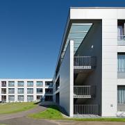 ArchitektInnen / KünstlerInnen: kub a Karl und Bremhorst Architekten<br>Projekt: Pflegeheim Retz<br>Aufnahmedatum: 06/10<br>Format: digital<br>Lieferformat: Scan 300 dpi<br>Bestell-Nummer: 100605-01<br>