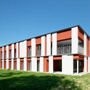 ArchitektInnen / KünstlerInnen: Johannes Zieser<br>Projekt: Landesklinikum Amstetten-Mauer Haus 44<br>Aufnahmedatum: 08/10<br>Format: digital<br>Bestell-Nummer: 100802-19<br>