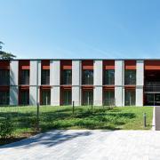 ArchitektInnen / KünstlerInnen: Johannes Zieser<br>Projekt: Landesklinikum Amstetten-Mauer Haus 44<br>Aufnahmedatum: 08/10<br>Format: digital<br>Bestell-Nummer: 100802-07<br>