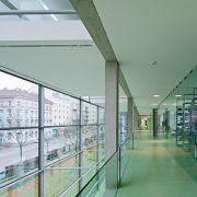 ArchitektInnen / KünstlerInnen: lichtblauwagner architekten generalplaner zt gmbh<br>Projekt: Krankenpflegeschule KFJ-Spital<br>Format: digital<br>Lieferformat: Digital<br>Bestell-Nummer: 101014-41<br>
