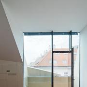 ArchitektInnen / KünstlerInnen: Günter Schrittesser<br>Projekt: Penthouse Heumühlgasse<br>Aufnahmedatum: 08/12<br>Format: digital<br>Lieferformat: Digital<br>Bestell-Nummer: 120810-05<br>