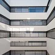 ArchitektInnen / KünstlerInnen: Ernst Maurer<br>Projekt: Wirtschaftshof KFJ-Spital<br>Aufnahmedatum: 10/12<br>Format: digital<br>Lieferformat: Digital<br>Bestell-Nummer: 121004-14<br>