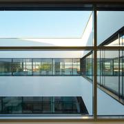 ArchitektInnen / KünstlerInnen: Ernst Maurer<br>Projekt: Wirtschaftshof KFJ-Spital<br>Aufnahmedatum: 10/12<br>Format: digital<br>Lieferformat: Digital<br>Bestell-Nummer: 121004-18<br>