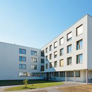 ArchitektInnen / KünstlerInnen: kub a Karl und Bremhorst Architekten<br>Projekt: Pflegeheim Perg<br>Format: digital<br>Lieferformat: Digital<br>Bestell-Nummer: 121017-06<br>