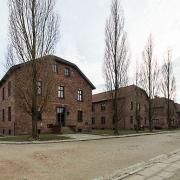 ArchitektInnen / KünstlerInnen: Martin Kohlbauer<br>Projekt: Entfernung. Österreich und Auschwitz.<br>Format: digital<br>Lieferformat: Digital<br>Bestell-Nummer: 220215-03<br>