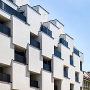 ArchitektInnen / KünstlerInnen: roh Architekten<br>Projekt: Wohnhaus Huttengasse<br>Format: digital<br>Lieferformat: Digital<br>Bestell-Nummer: 230627-01<br>