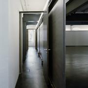 ArchitektInnen / KünstlerInnen: Anja Fischer, Ernst Beneder<br>Projekt: Heimatmuseum Waidhofen an der Ybbs<br>Aufnahmedatum: 04/98<br>Format: 6x12cm C-Neg<br>Lieferformat: C-Print, Scan 300 dpi<br>Bestell-Nummer: 980401-06<br>