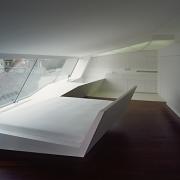 ArchitektInnen / KünstlerInnen: DMAA Delugan Meissl Associated Architects<br>Projekt: Ray 1<br>Aufnahmedatum: 04/03<br>Format: 6x9cm C-Dia<br>Lieferformat: Dia-Duplikat, Scan 300 dpi<br>Bestell-Nummer: 030403-56<br>
