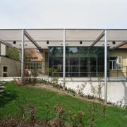 ArchitektInnen / KünstlerInnen: Bulant & Wailzer Architekturstudio<br>Projekt: garden room in glass<br>Aufnahmedatum: 04/03<br>Format: 6x9cm C-Dia<br>Lieferformat: Dia-Duplikat, Scan 300 dpi<br>Bestell-Nummer: 030424-05<br>
