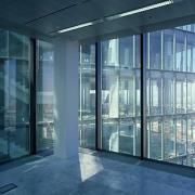 ArchitektInnen / KünstlerInnen: Massimiliano Fuksas<br>Projekt: Vienna Twin Tower<br>Aufnahmedatum: 03/01<br>Format: 6x9cm C-Dia<br>Lieferformat: Dia-Duplikat<br>Bestell-Nummer: 010320-17<br>