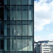 ArchitektInnen / KünstlerInnen: Massimiliano Fuksas<br>Projekt: Vienna Twin Tower<br>Aufnahmedatum: 03/01<br>Format: 6x9cm C-Dia<br>Lieferformat: Dia-Duplikat<br>Bestell-Nummer: 010320-22<br>