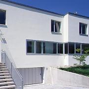 ArchitektInnen / KünstlerInnen: Georg W. Reinberg<br>Projekt: Haus A.<br>Aufnahmedatum: 05/02<br>Format: 6x9cm C-Dia<br>Lieferformat: Dia-Duplikat, 500px<br>Bestell-Nummer: 020517-02<br>