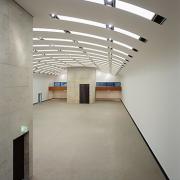 ArchitektInnen / KünstlerInnen: O&O Baukunst Ziviltechniker GesmbH<br>Projekt: MuseumsQuartier Wien - Kunsthalle<br>Aufnahmedatum: 12/00<br>Format: 6x9cm C-Dia<br>Lieferformat: Dia-Duplikat, C-Print, Scan 300 dpi<br>Bestell-Nummer: 001222-36<br>