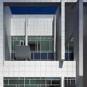 ArchitektInnen / KünstlerInnen: Richard Meier<br>Projekt: Museum of Contemporary Art<br>Aufnahmedatum: 07/95<br>Format: 6x9cm C-Dia<br>Lieferformat: Scan 300 dpi, SW-Print<br>Bestell-Nummer: 950700-06<br>