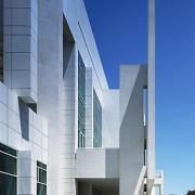 ArchitektInnen / KünstlerInnen: Richard Meier<br>Projekt: Museum of Contemporary Art<br>Aufnahmedatum: 07/95<br>Format: 6x9cm C-Dia<br>Lieferformat: Scan 300 dpi, SW-Print<br>Bestell-Nummer: 950700-11<br>