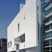 ArchitektInnen / KünstlerInnen: Richard Meier<br>Projekt: Museum of Contemporary Art<br>Aufnahmedatum: 07/95<br>Format: 6x9cm C-Dia<br>Lieferformat: SW-Print, Scan 300 dpi<br>Bestell-Nummer: 950700-12<br>