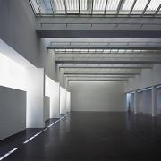 ArchitektInnen / KünstlerInnen: Richard Meier<br>Projekt: Museum of Contemporary Art<br>Aufnahmedatum: 07/95<br>Format: 6x9cm C-Dia<br>Lieferformat: Scan 300 dpi, SW-Print<br>Bestell-Nummer: 950700-29<br>