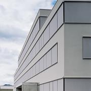 ArchitektInnen / KünstlerInnen: BEHF Architects Ebner Hasenauer Ferenczy ZT GmbH<br>Projekt: Pensionsversicherungsanstalt<br>Aufnahmedatum: 06/04<br>Format: 6x9cm C-Dia<br>Lieferformat: Scan 300 dpi<br>Bestell-Nummer: 040606-04<br>