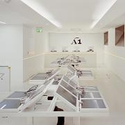 ArchitektInnen / KünstlerInnen: EOOS<br>Projekt: A1-Lounge<br>Aufnahmedatum: 09/04<br>Format: 6x9cm C-Neg<br>Lieferformat: Scan 300 dpi<br>Bestell-Nummer: 040914-16<br>