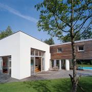 ArchitektInnen / KünstlerInnen: Holzbauer und Partner ZT GmbH<br>Projekt: Haus Z.<br>Aufnahmedatum: 09/04<br>Format: 6x9cm C-Dia<br>Lieferformat: Dia-Duplikat, Scan 300 dpi<br>Bestell-Nummer: 040908-06<br>