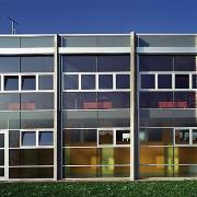 ArchitektInnen / KünstlerInnen: ARTEC Architekten<br>Projekt: Volksschule Zehdengasse<br>Aufnahmedatum: 10/96<br>Format: 6x7cm C-Dia<br>Lieferformat: C-Print, Scan 300 dpi<br>Bestell-Nummer: 961024-05 A<br>