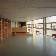 ArchitektInnen / KünstlerInnen: ARTEC Architekten<br>Projekt: Volksschule Zehdengasse<br>Aufnahmedatum: 10/96<br>Format: 6x9cm C-Dia<br>Lieferformat: C-Print, 500px<br>Bestell-Nummer: 961024-20<br>