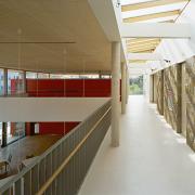 ArchitektInnen / KünstlerInnen: Johannes Zieser<br>Projekt: Seniorenheim Stockerau<br>Aufnahmedatum: 06/06<br>Format: 6x9cm C-Dia<br>Lieferformat: Dia-Duplikat, Scan 300 dpi<br>Bestell-Nummer: 060417-05<br>